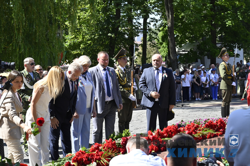 Гродненские химики во время празднования Дня Независимости Республики Беларусь_2025_23.JPG